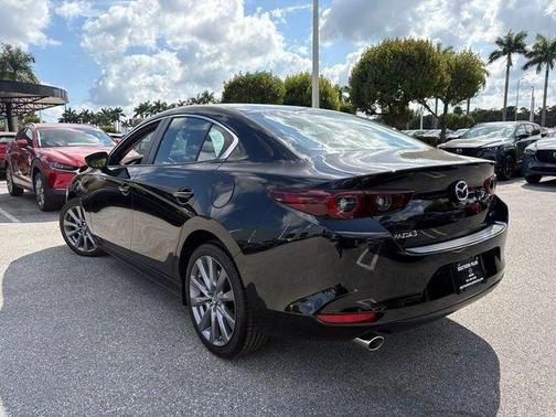 2025 Mazda Mazda3 FWD w/Preferred Package