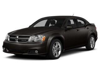 Black Clearcoat 2014 Dodge Avenger SE