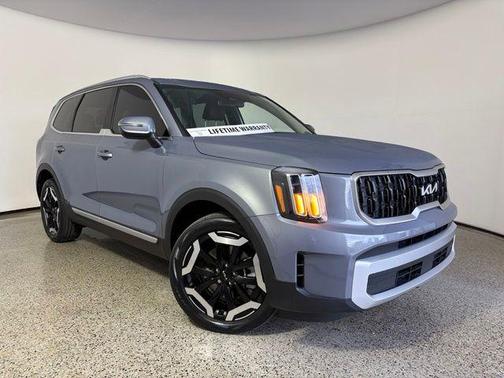 Wolf Gray 2024 Kia Telluride EX