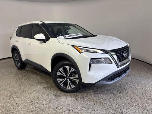 White 2023 Nissan Rogue SV