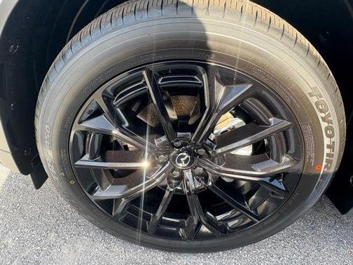 2025 Mazda CX-70 3.3 Turbo Premium Package