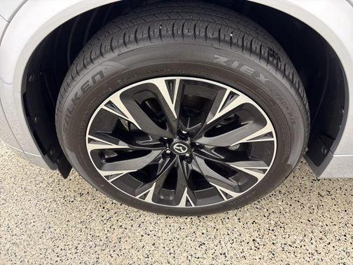 2024 Mazda CX-90 S Premium Plus