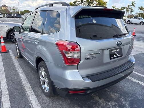 2015 Subaru Forester 2.5i Touring