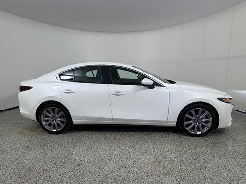 2023 Mazda Mazda3 FWD w/Select Package
