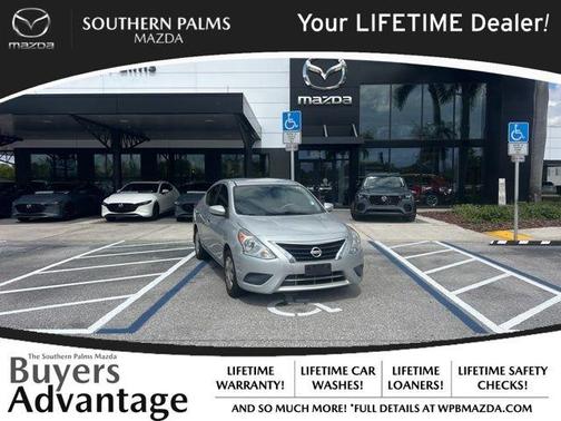 2015 Nissan Versa 1.6 SV