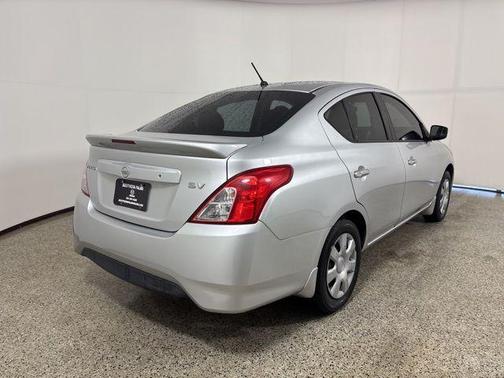 2015 Nissan Versa 1.6 SV