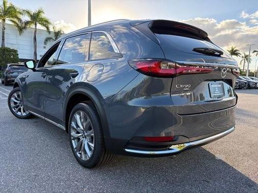 2026 Mazda CX-90 Premium Plus