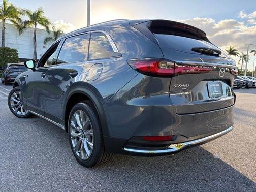 2026 Mazda CX-90 Premium Plus