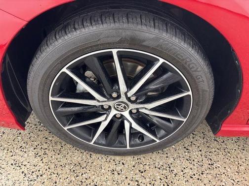 2023 Toyota Camry Hybrid SE