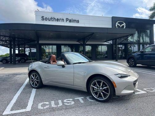 Platinum Quartz Metallic 2023 Mazda MX-5 Miata Grand Touring