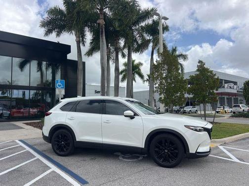 Snowflake White Pearl 2023 Mazda CX-9 Touring Plus