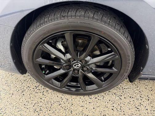 2024 Mazda Mazda3 2.5 S Carbon Edition