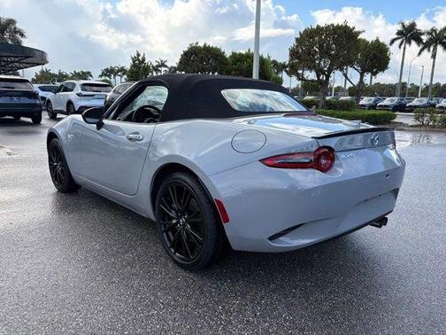 Aero Gray Metallic 2026 Mazda MX-5 Miata Club