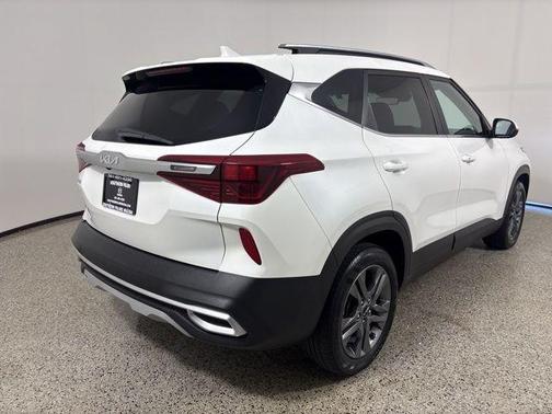 2023 Kia Seltos S