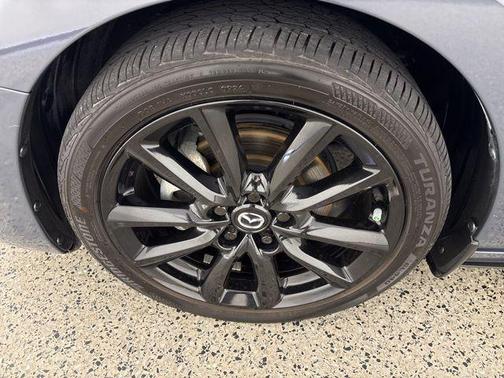 2024 Mazda Mazda3 2.5 S Carbon Edition