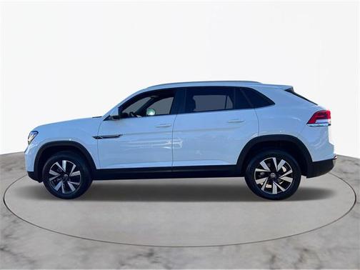 2022 Volkswagen Atlas Cross Sport 2.0T SE
