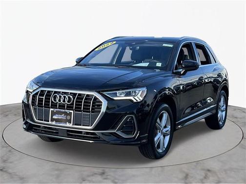 2022 Audi Q3 45 S line Premium Plus