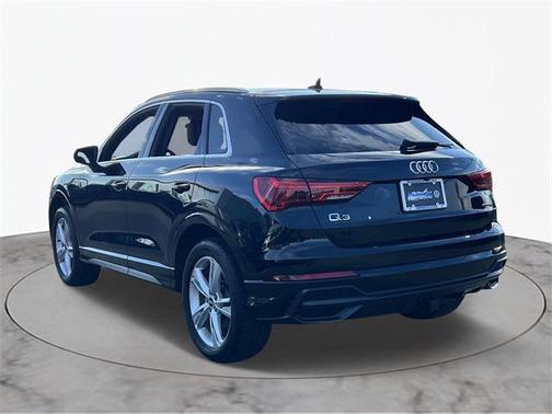 2022 Audi Q3 45 S line Premium Plus