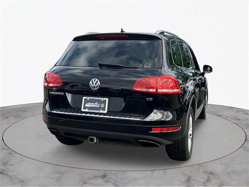 2013 Volkswagen Touareg VR6 Lux