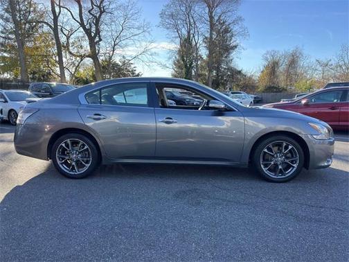2014 Nissan Maxima S
