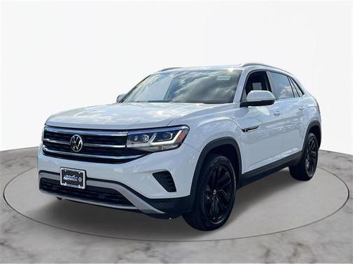 2022 Volkswagen Atlas Cross Sport 2.0T SE w/Technology 4MOTION