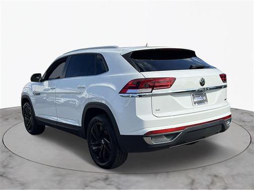 2022 Volkswagen Atlas Cross Sport 2.0T SE w/Technology 4MOTION