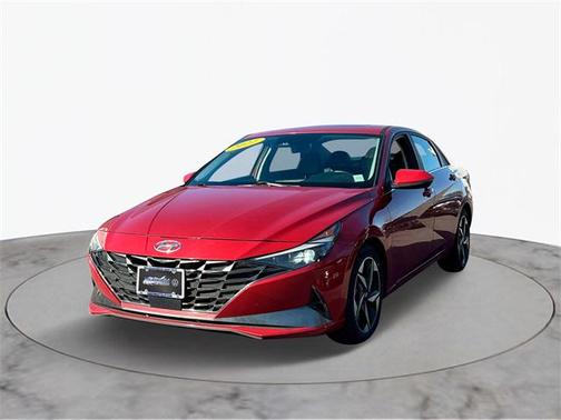 2022 Hyundai ELANTRA Limited