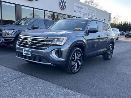 2025 Volkswagen Atlas 2.0T SE w/Technology 4MOTION
