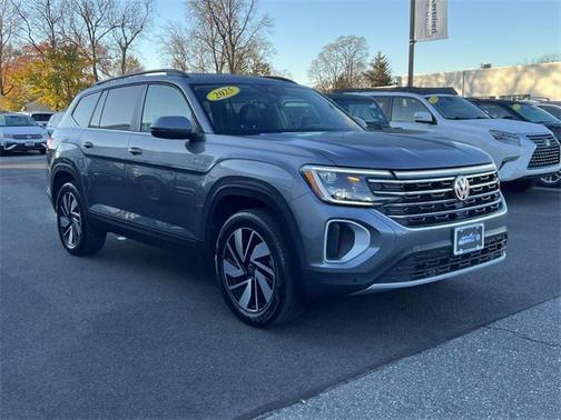 2025 Volkswagen Atlas 2.0T SE w/Technology 4MOTION