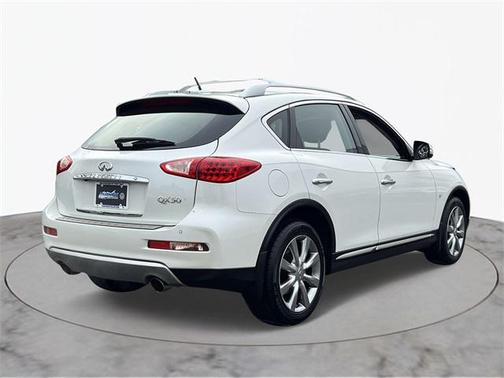 2017 INFINITI QX50 Base