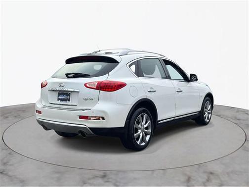2017 INFINITI QX50 Base