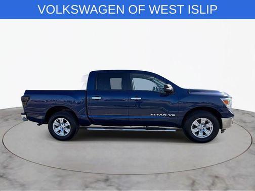 2019 Nissan Titan SV