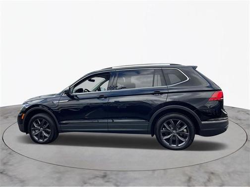 2023 Volkswagen Tiguan 2.0T SE 4MOTION