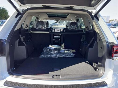 2026 Volkswagen Atlas 2.0T SEL Premium R-Line 4MOTION