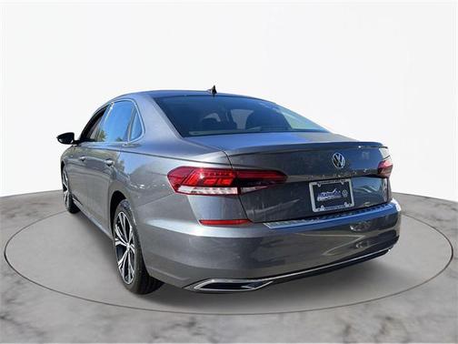 2021 Volkswagen Passat 2.0T SE