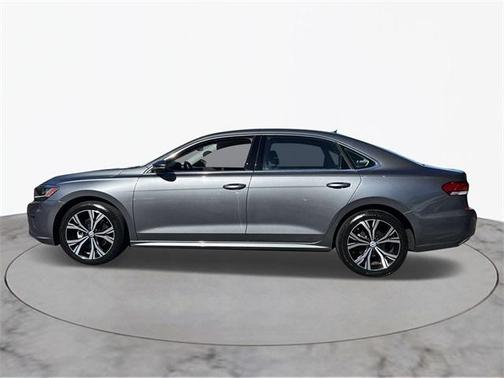 2021 Volkswagen Passat 2.0T SE