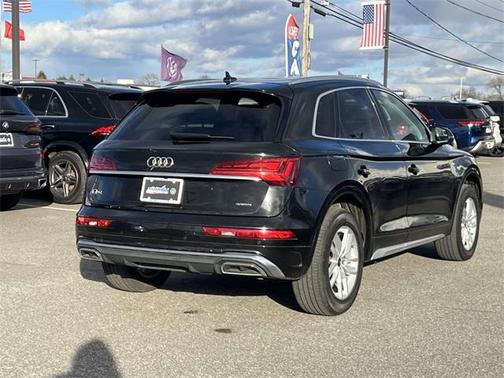 2023 Audi Q5 45 S line Premium