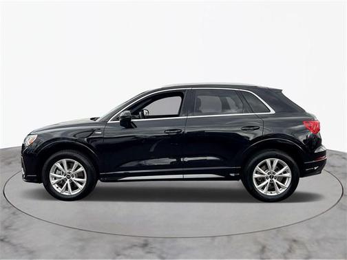 2023 Audi Q3 Premium 45 TFSI S line quattro Tiptronic