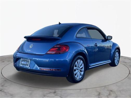2019 Volkswagen Beetle 2.0T S