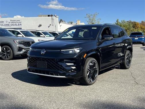 2025 Volkswagen Tiguan 2.0T SEL R-Line 4MOTION