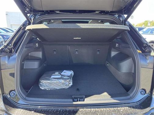 2025 Volkswagen Tiguan 2.0T SEL R-Line 4MOTION