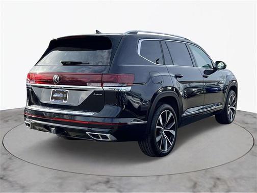 2024 Volkswagen Atlas 2.0T SEL Premium R-Line 4MOTION