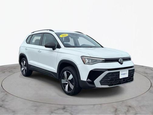 Pure White 2025 Volkswagen Taos 1.5T S