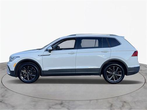 2022 Volkswagen Tiguan 2.0T SE 4MOTION