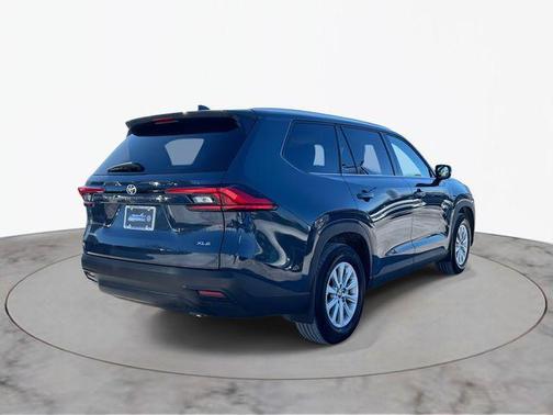 2024 Toyota Grand Highlander Hybrid XLE