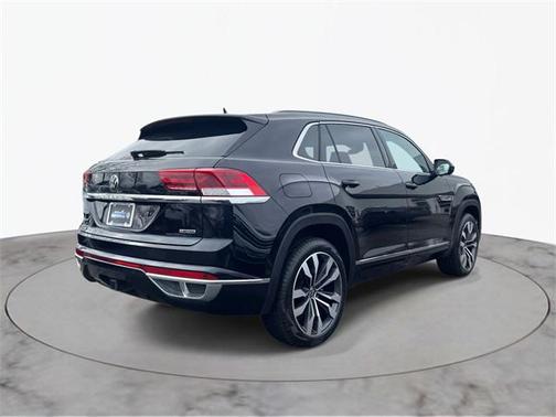 2022 Volkswagen Atlas Cross Sport 3.6L V6 SEL Premium R-Line