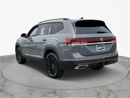 2025 Volkswagen Atlas 2.0T SE w/Technology 4MOTION