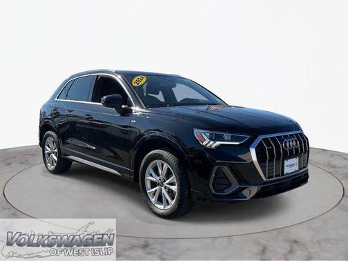 Mythos Black Metallic 2024 Audi Q3 Premium 45 TFSI S line quattro Tiptronic
