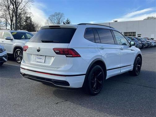2023 Volkswagen Tiguan 2.0T SE R-Line Black 4MOTION