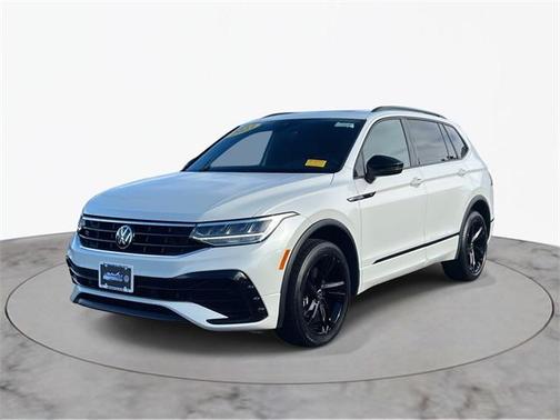 2023 Volkswagen Tiguan 2.0T SE R-Line Black 4MOTION